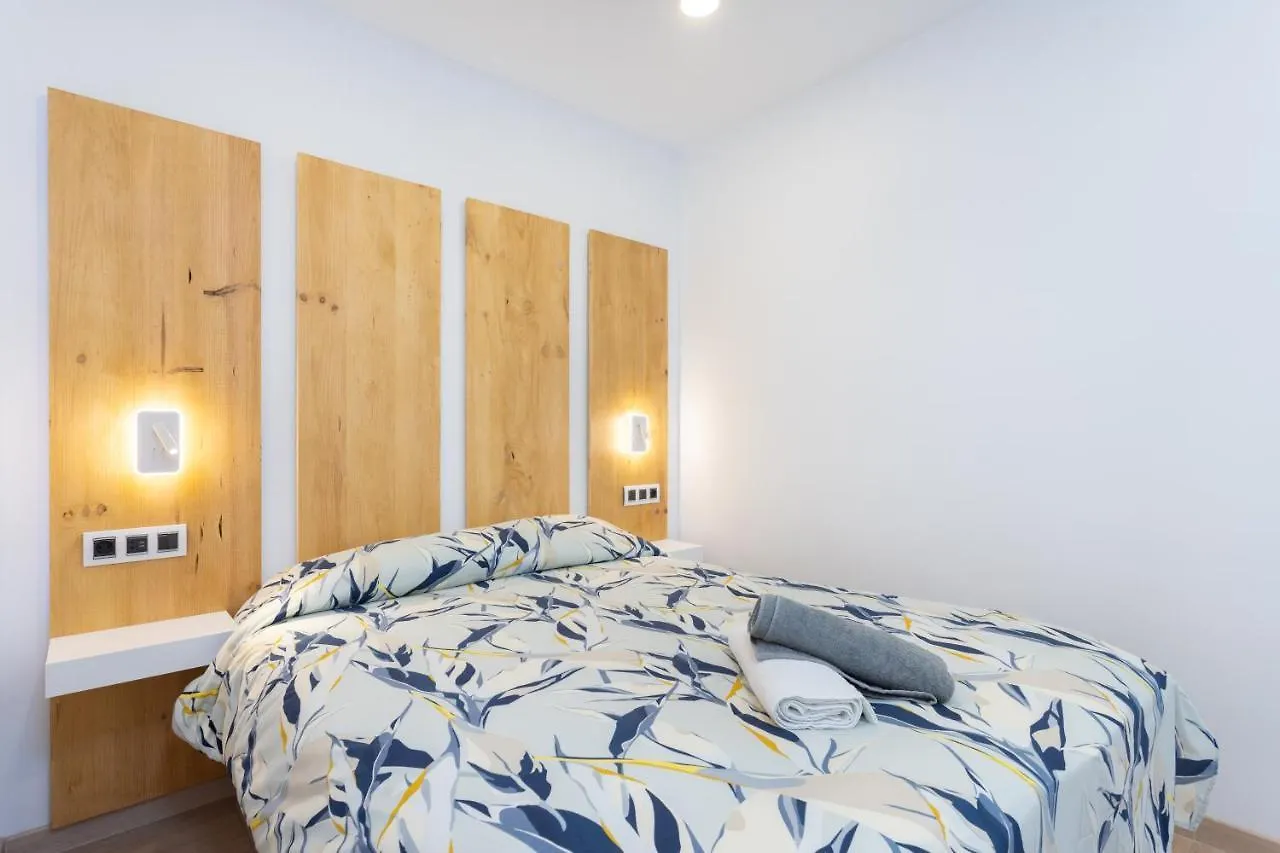 145 Santa Cruz Urban Deluxe By Sunkeyrents Apartment Spain