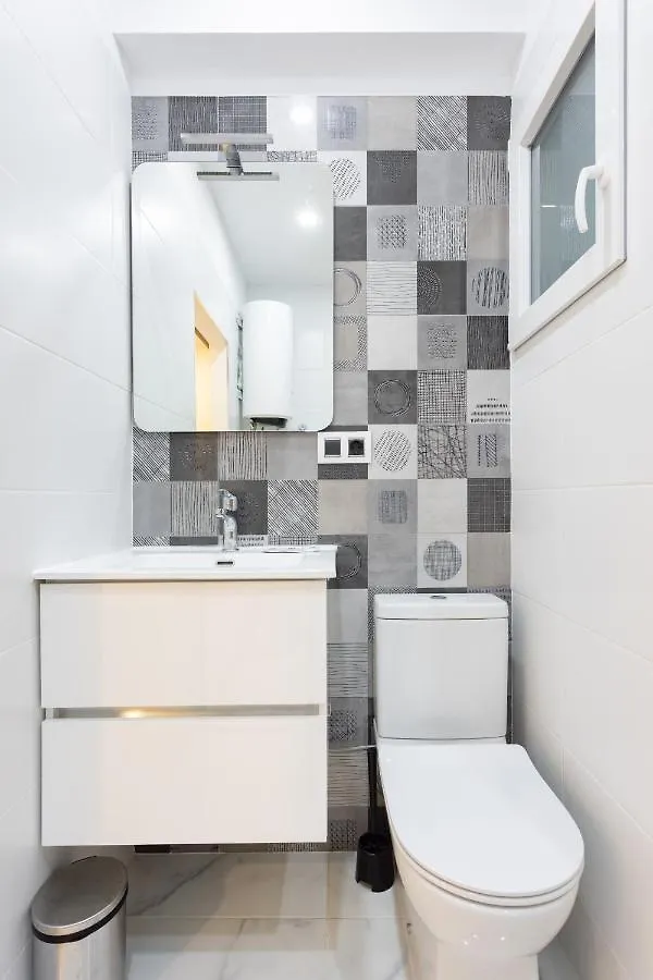 145 Santa Cruz Urban Deluxe By Sunkeyrents Apartment Spain